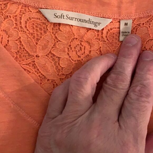 Soft Surroundings Tunic Blouse, Buttons, Loose Fit, Peach Color Medium, EUC - Picture 7 of 11